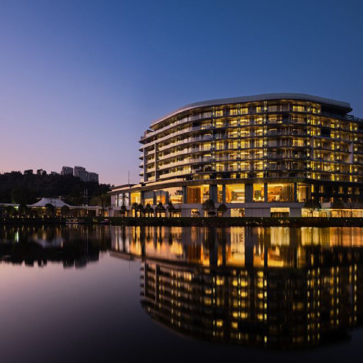 昆明玉龍灣湖景酒店